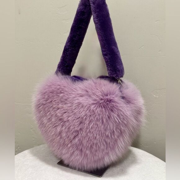 One of a kind! Premium Real Fox Fur Heart Shaped Bag & 2 Straps & Fur Ball Charm - Picture 10 of 17